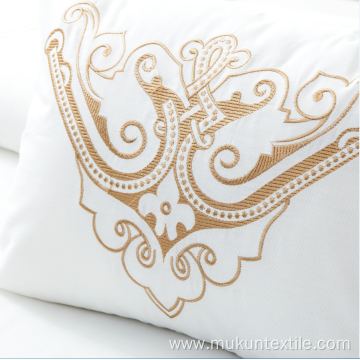 Luxury bedding comforter bedding set